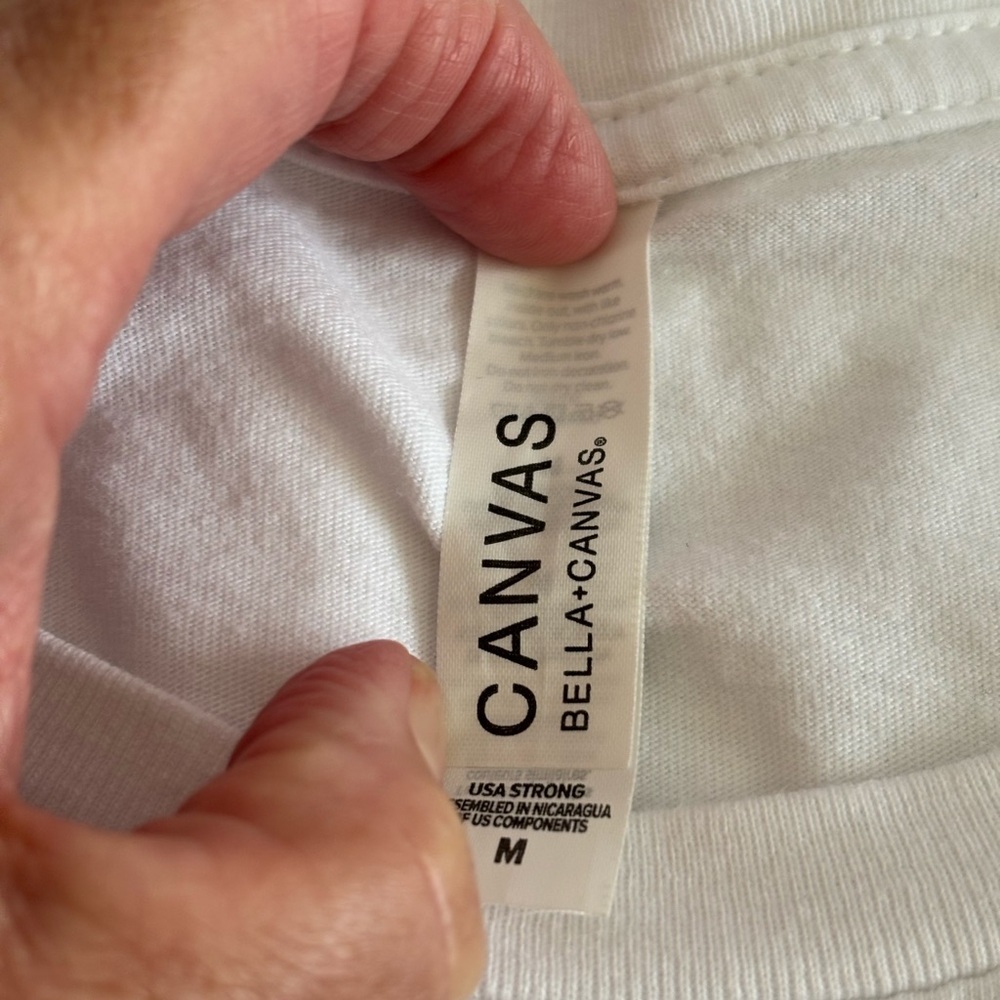 Bella Canvas Women’s White Retro Graphic Tee Shirt Size Medium - Picture 7 of 8
